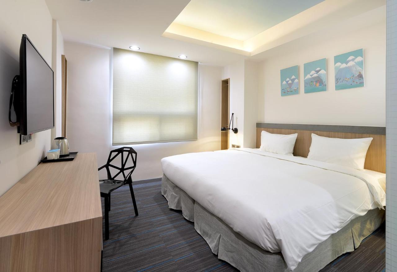 Hommie Inn Тайчжун Экстерьер фото