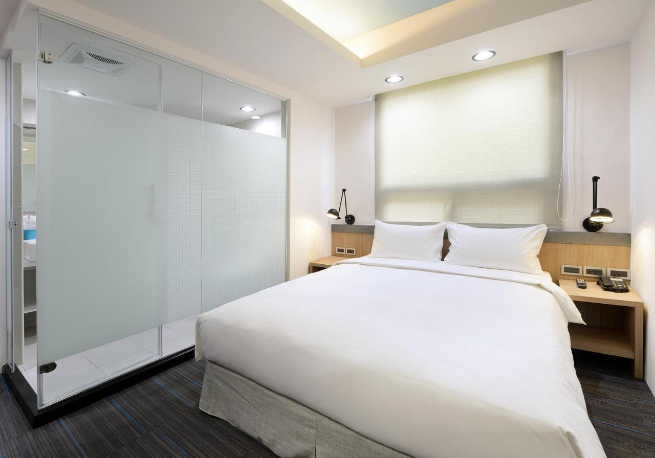 Hommie Inn Тайчжун Экстерьер фото